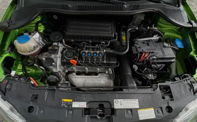 SEAT Ibiza Ver-1-6-16v-style