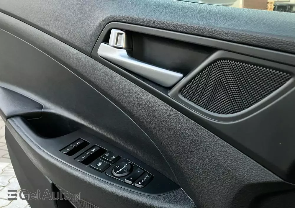 HYUNDAI Tucson 1.7 CRDI BlueDrive Comfort 2WD