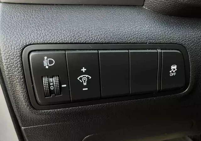 HYUNDAI Tucson 1.7 CRDI BlueDrive Comfort 2WD