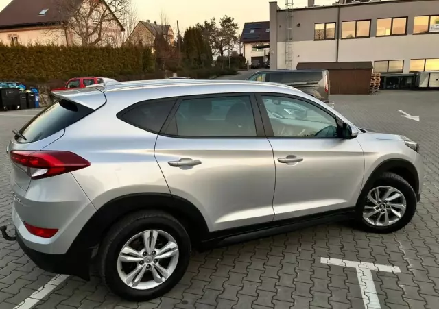 HYUNDAI Tucson 1.7 CRDI BlueDrive Comfort 2WD