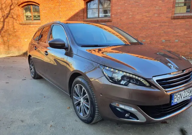 PEUGEOT 308 E-HDi 115 Stop & Start Allure