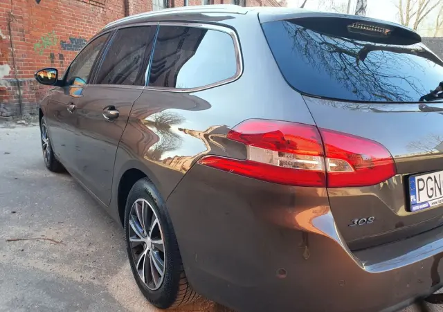 PEUGEOT 308 E-HDi 115 Stop & Start Allure