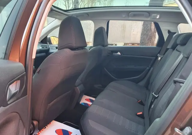 PEUGEOT 308 E-HDi 115 Stop & Start Allure