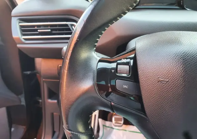 PEUGEOT 308 E-HDi 115 Stop & Start Allure