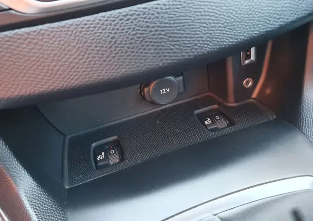 PEUGEOT 308 E-HDi 115 Stop & Start Allure