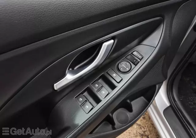 HYUNDAI I30 1.0 T-GDI Smart