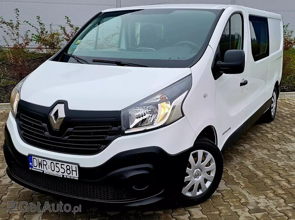 RENAULT TRAFIC 