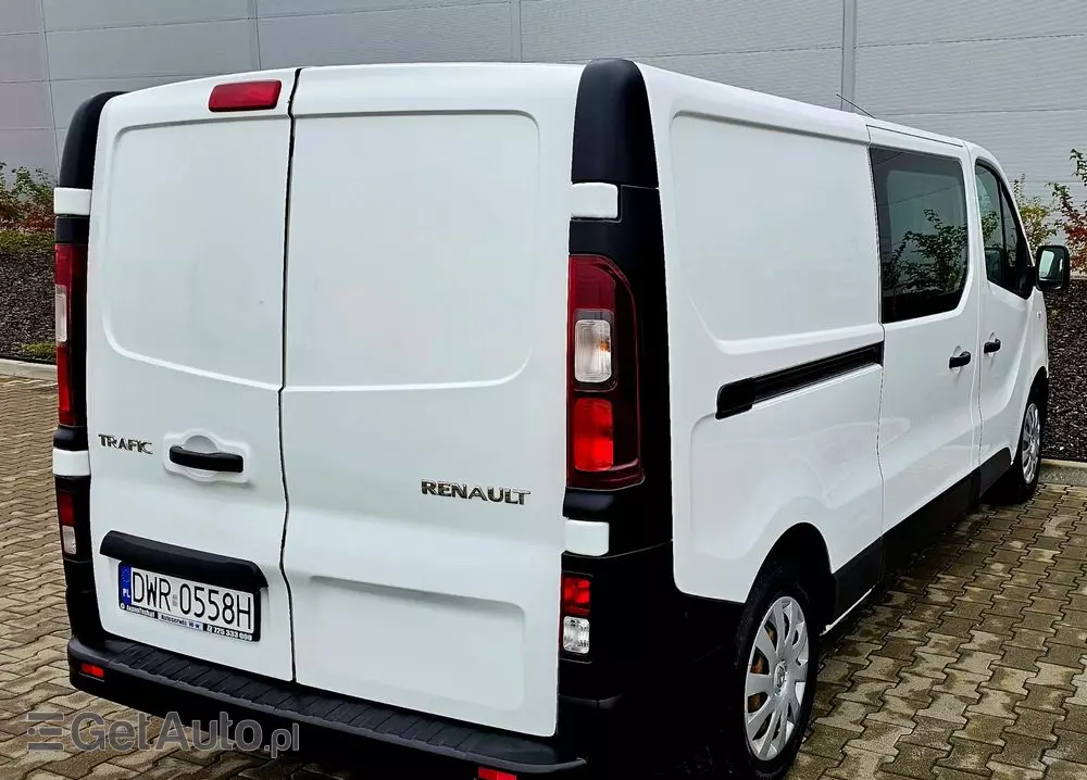 RENAULT TRAFIC 