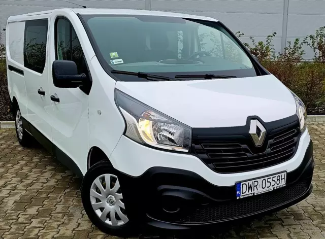 RENAULT TRAFIC 