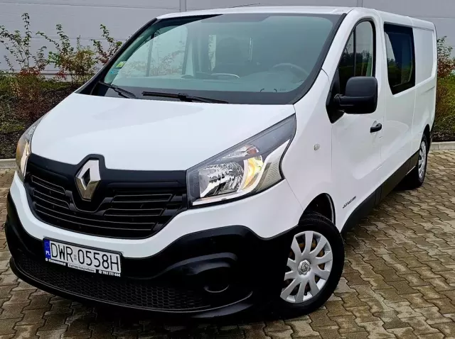 RENAULT TRAFIC 