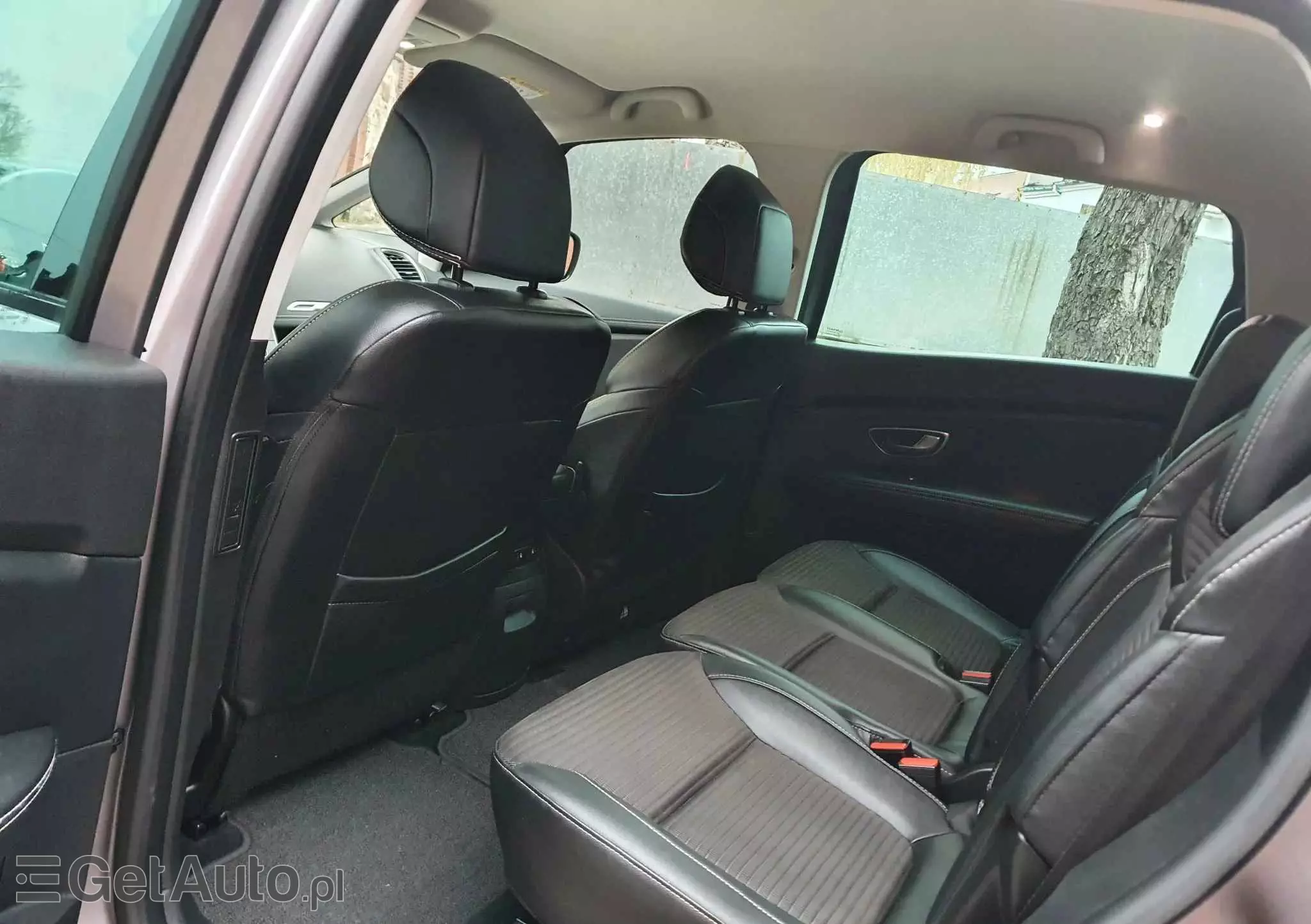 RENAULT Grand Scenic ENERGY TCe 115 LIMITED