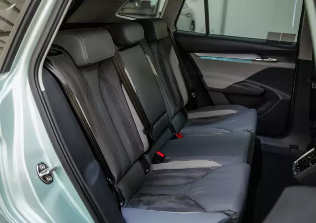 SKODA Enyaq 80 Clever