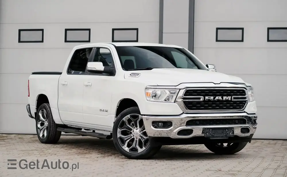 RAM 1500 Crew Cab Shortbed Bighorn