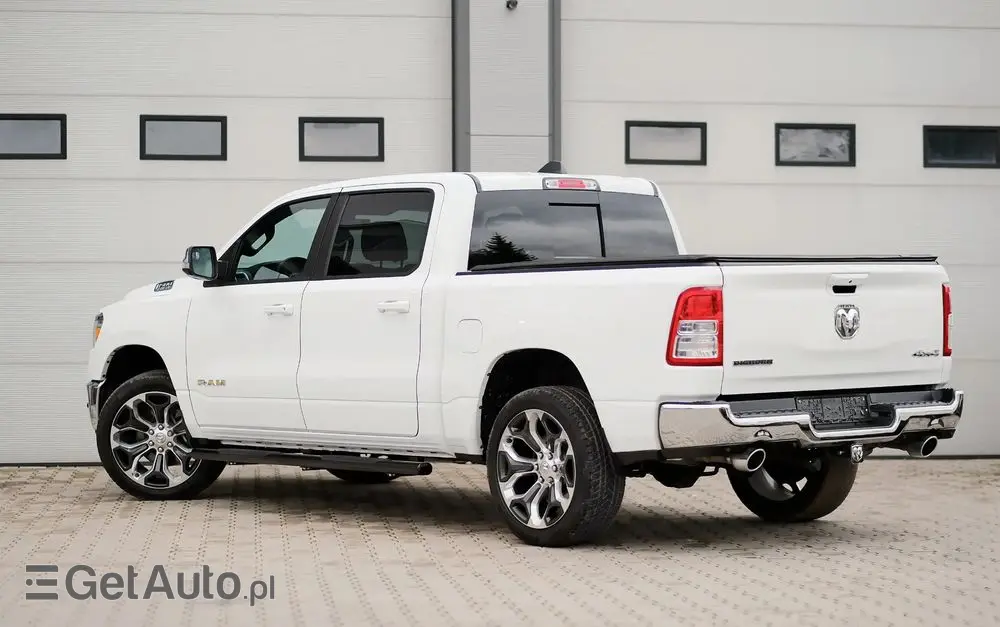 RAM 1500 Crew Cab Shortbed Bighorn