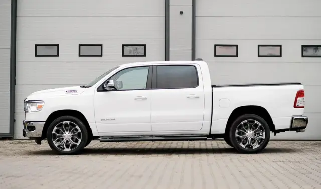 RAM 1500 Crew Cab Shortbed Bighorn