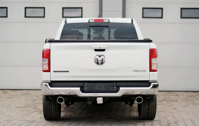 RAM 1500 Crew Cab Shortbed Bighorn