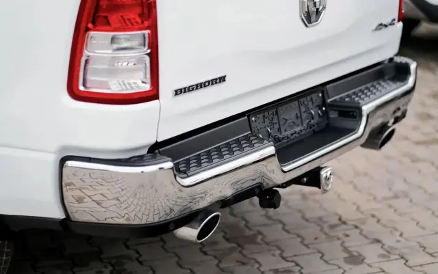 RAM 1500 Crew Cab Shortbed Bighorn