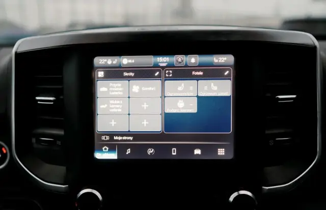 RAM 1500 Crew Cab Shortbed Bighorn