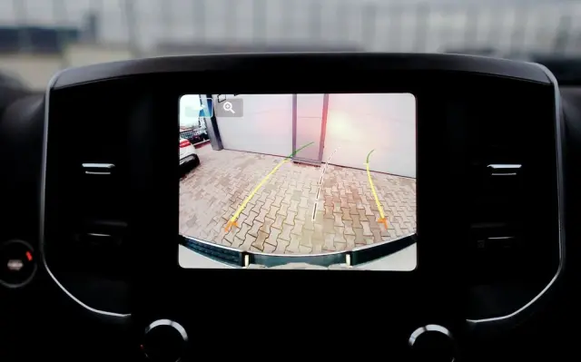 RAM 1500 Crew Cab Shortbed Bighorn