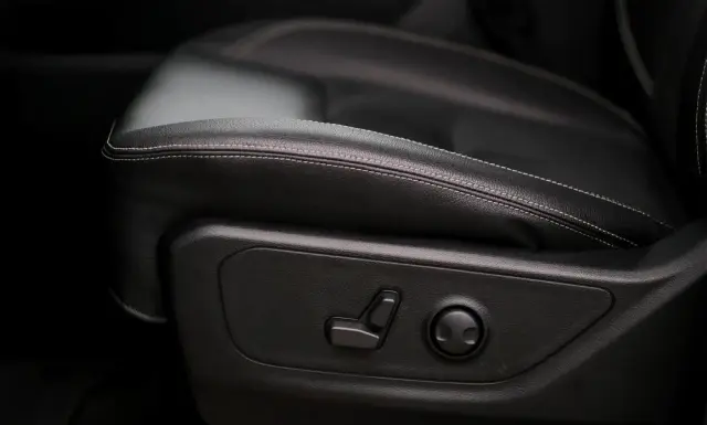 RAM 1500 Crew Cab Shortbed Bighorn