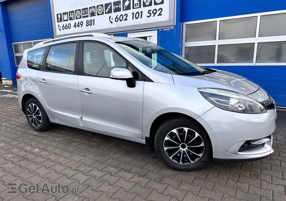 RENAULT Scenic 