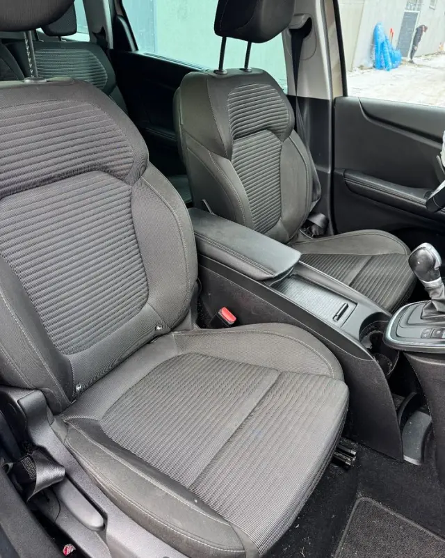 RENAULT Grand Scenic DCi 110 EDC LIMITED