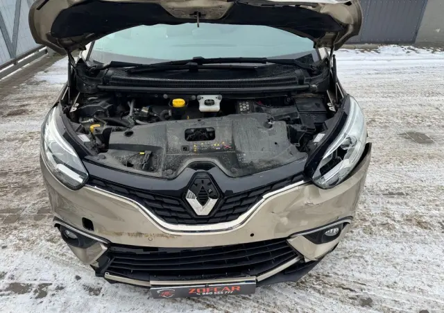 RENAULT Grand Scenic DCi 110 EDC LIMITED