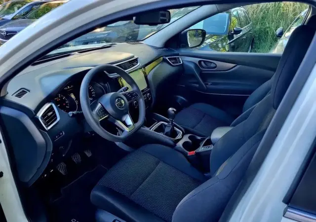 NISSAN Qashqai 1.3 DIG-T VISIA