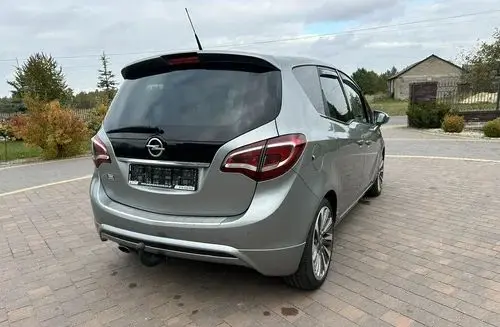 OPEL Meriva 