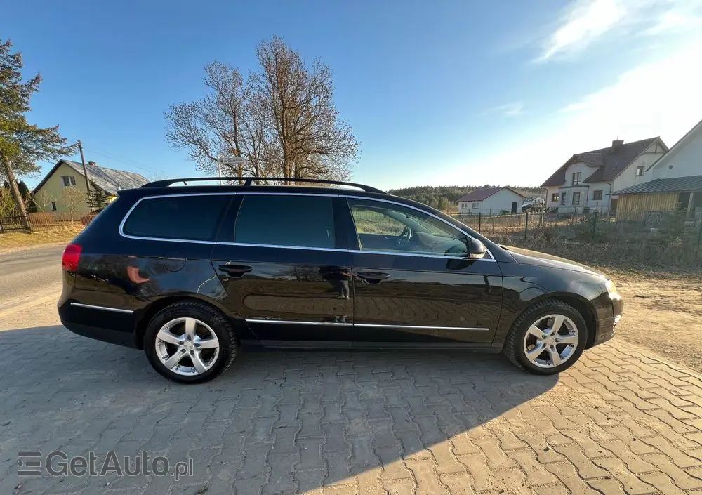 VOLKSWAGEN Passat Variant 2.0 TDI DPF Sportline