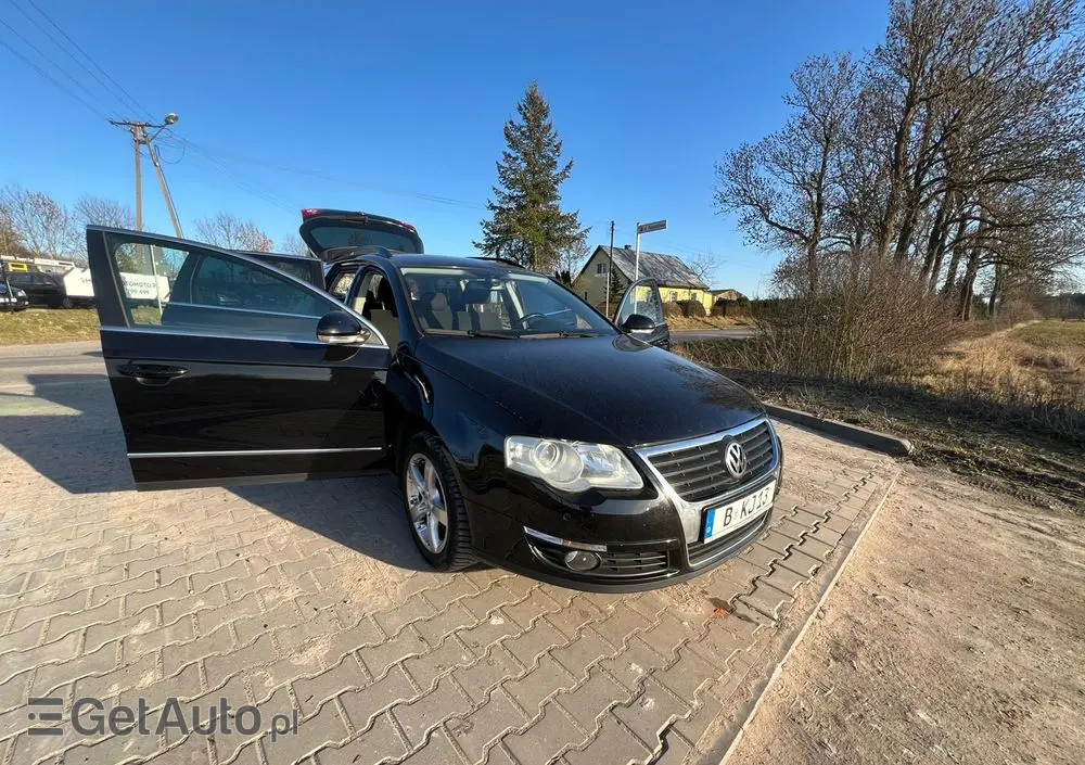 VOLKSWAGEN Passat Variant 2.0 TDI DPF Sportline