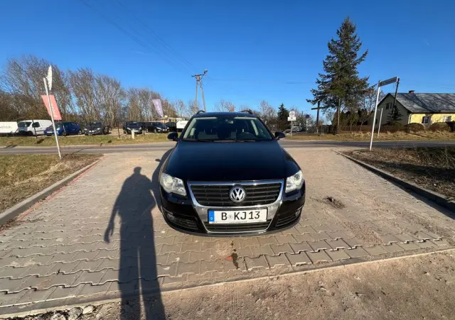 VOLKSWAGEN Passat Variant 2.0 TDI DPF Sportline