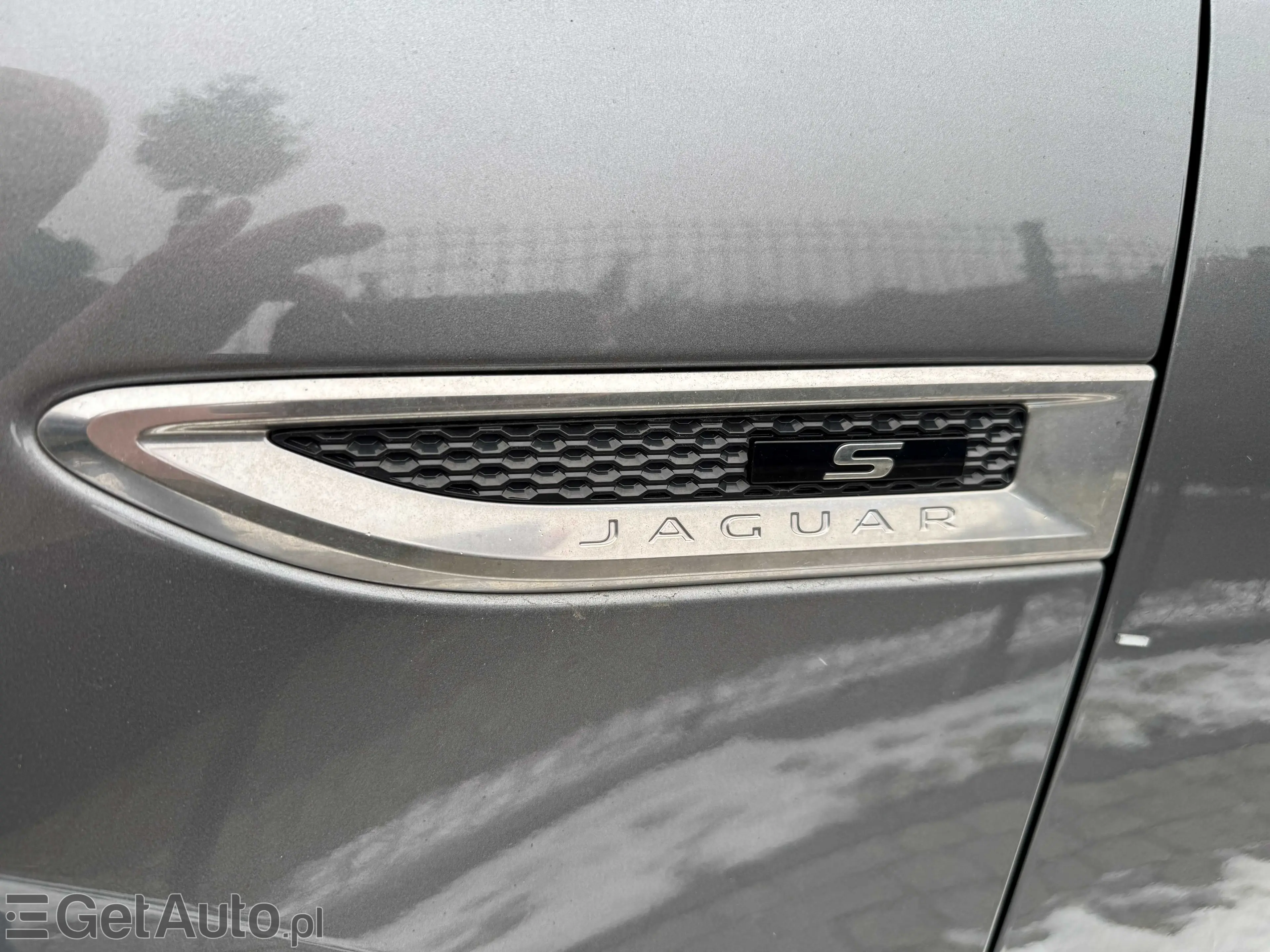 JAGUAR E-Pace R-Dynamic S