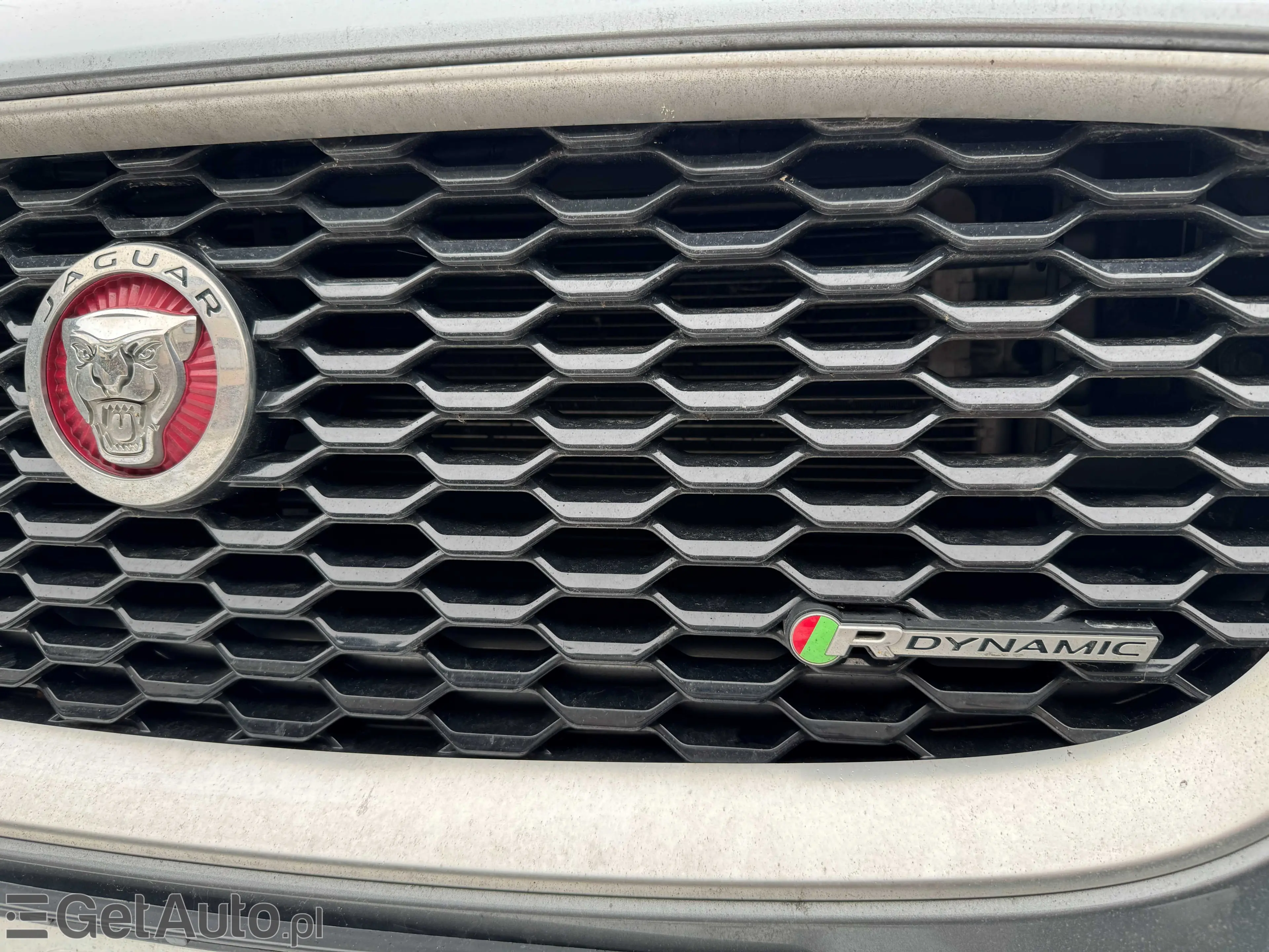 JAGUAR E-Pace R-Dynamic S