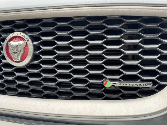 JAGUAR E-Pace R-Dynamic S