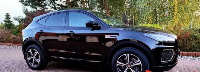 JAGUAR E-Pace 