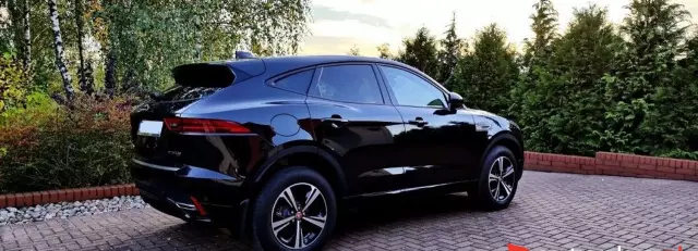 JAGUAR E-Pace 