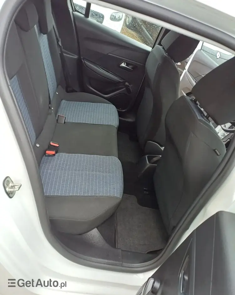 PEUGEOT 208 PureTech 75 Active Pack