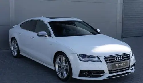 AUDI S7 
