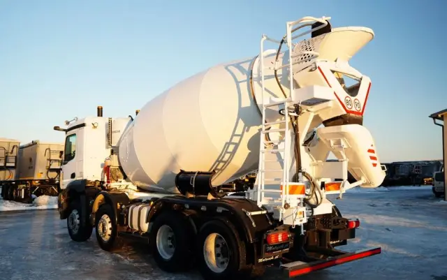 MERCEDES-BENZ AROCS 3240 / GRUSZKA 9M3 / 8x4 / BETONOMIESZARKA / AUTOMAT /  ALUFELGI / 