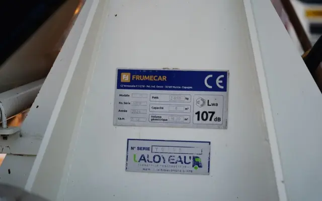 MERCEDES-BENZ AROCS 3240 / GRUSZKA 9M3 / 8x4 / BETONOMIESZARKA / AUTOMAT /  ALUFELGI / 