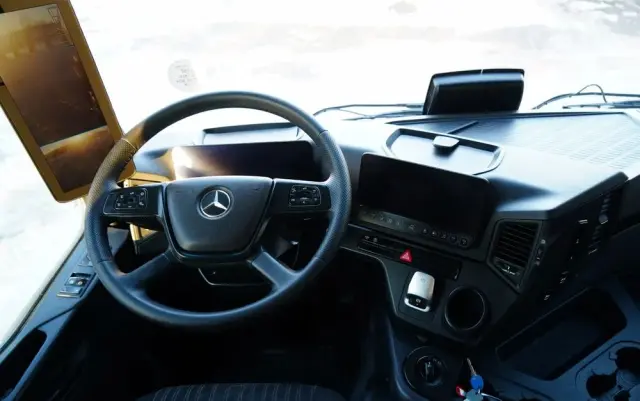 MERCEDES-BENZ AROCS 3240 / GRUSZKA 9M3 / 8x4 / BETONOMIESZARKA / AUTOMAT /  ALUFELGI / 