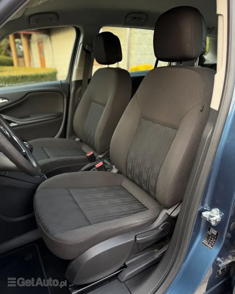 OPEL Zafira Tourer 2.0 CDTI Active