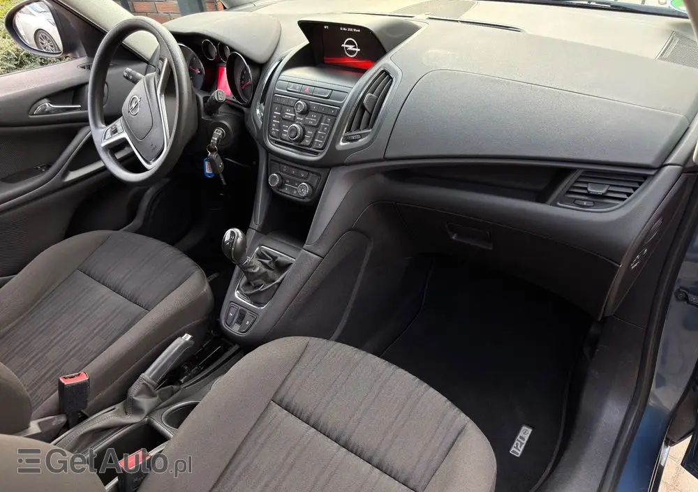 OPEL Zafira Tourer 2.0 CDTI Active