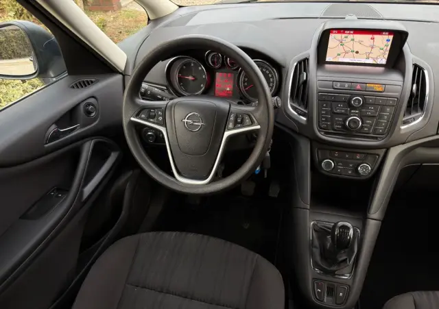 OPEL Zafira Tourer 2.0 CDTI Active