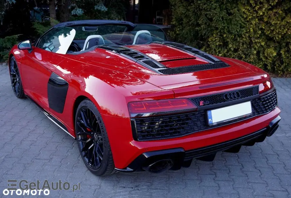 AUDI R8 Spyder V10 RWD Performance