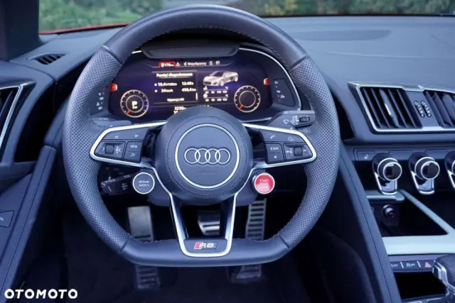 AUDI R8 Spyder V10 RWD Performance