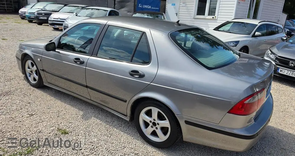 SAAB 9-5 