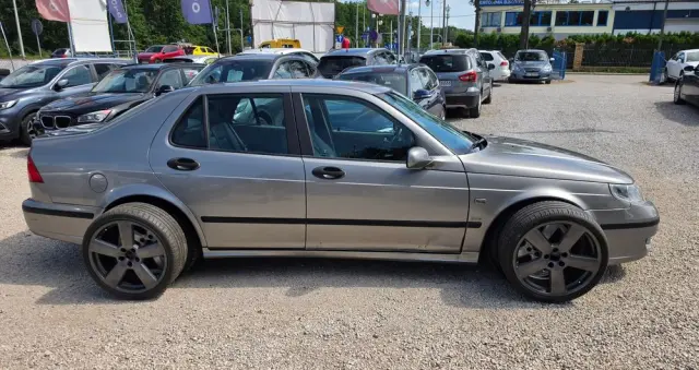 SAAB 9-5 