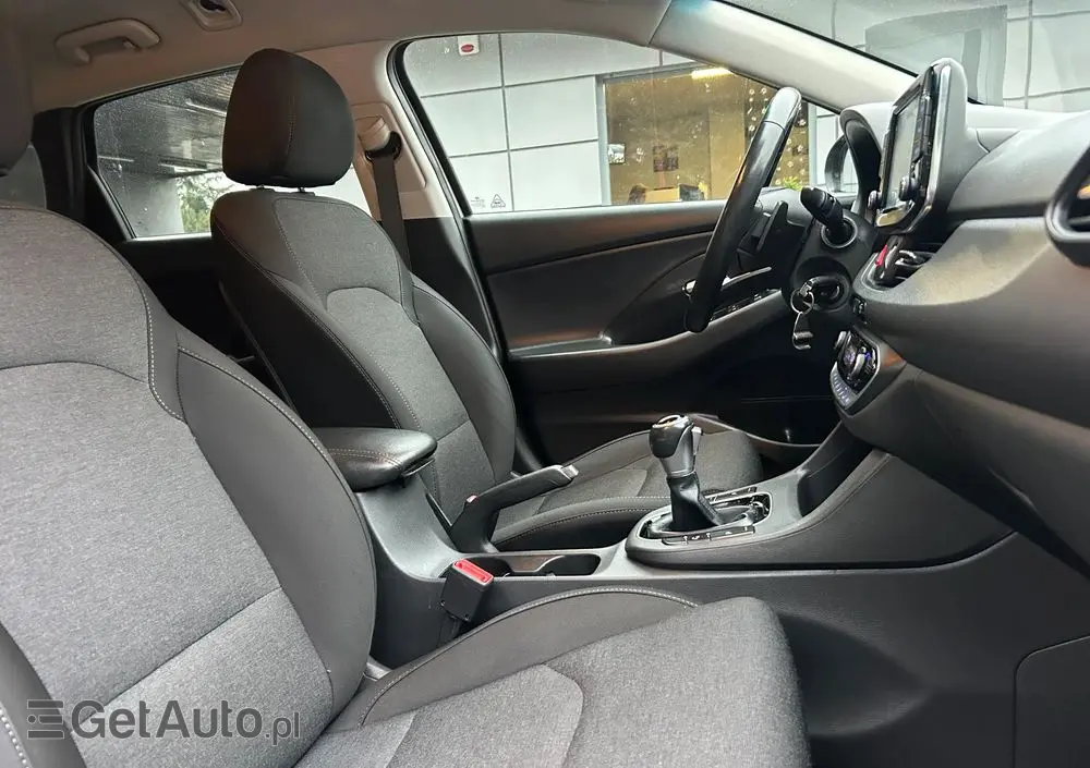 HYUNDAI I30 1.6 D Comfort DCT